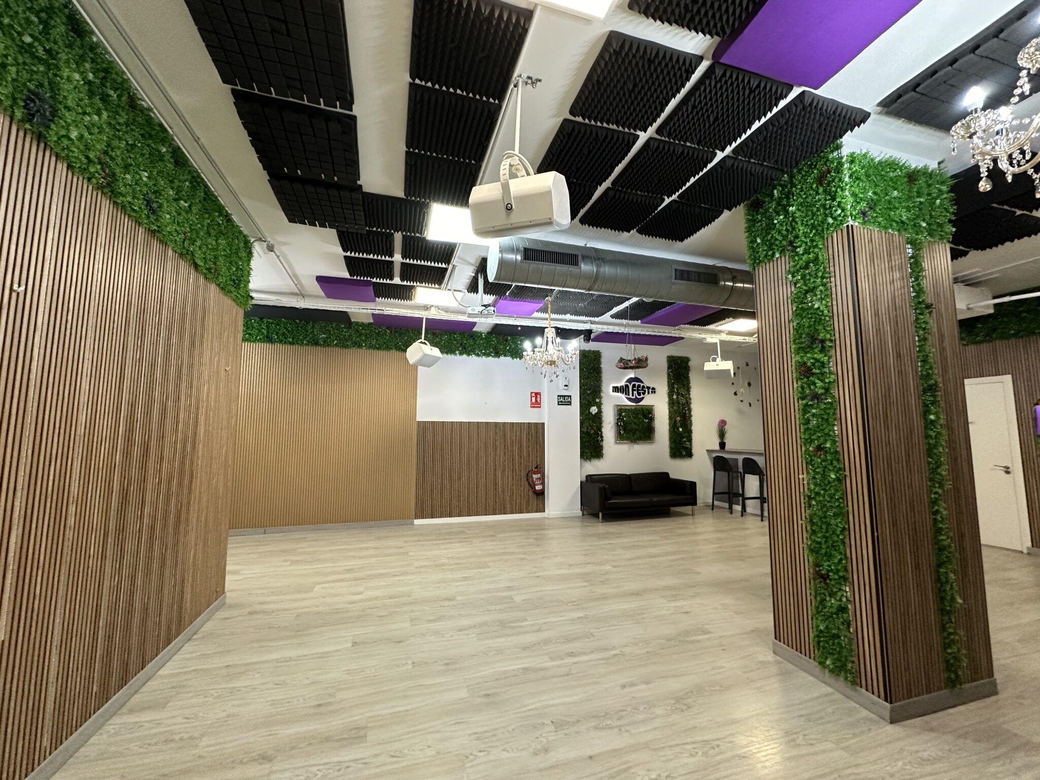 reforma de local comercial en Barcelona realizada por Obrescat
