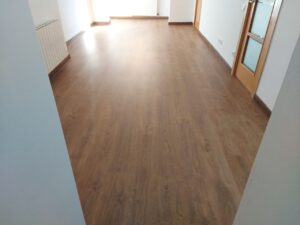 Canvi de terra i parquet a la Sagrera
